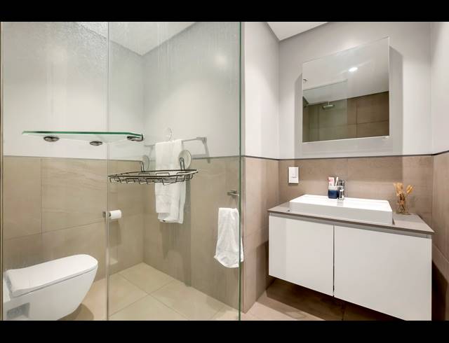 1 BEDROOM APARTMENT FOR SALE IN MELROSE